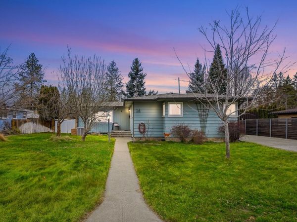 16 W 37th Ave, Spokane, WA 99203