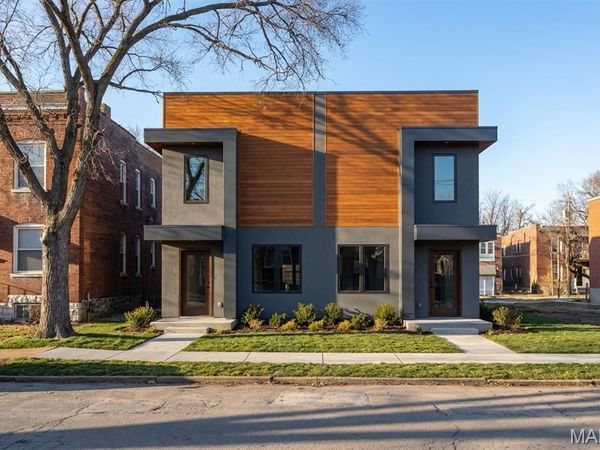 1415 Dodier Street , St Louis, MO 63107