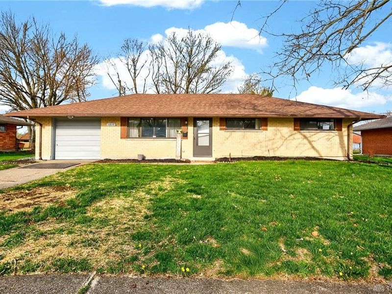 4819 Loxley Drive, Dayton, OH 45439 Photo 2