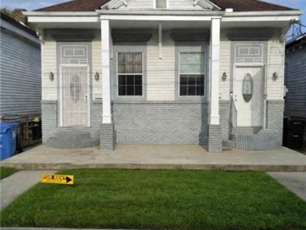 932 LAMANCHE Street, New Orleans, LA 70117