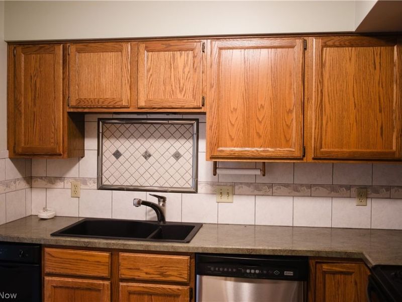 1304 Cedarwood Drive , Unit A2, Westlake, OH 44145 Photo 15