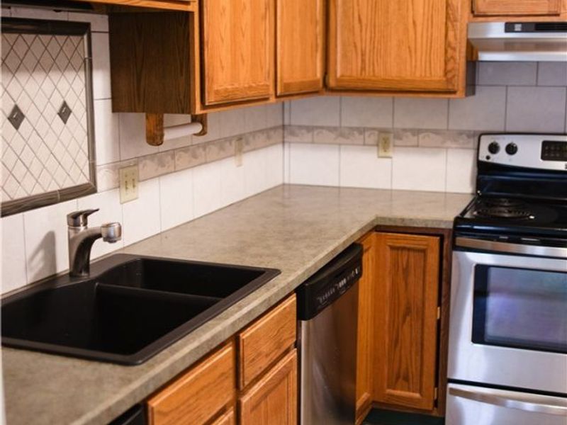 1304 Cedarwood Drive , Unit A2, Westlake, OH 44145 Photo 16