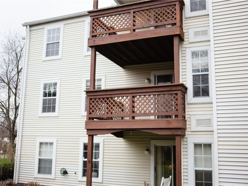 1304 Cedarwood Drive , Unit A2, Westlake, OH 44145 Photo 3