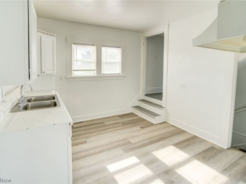 104 Columbus Street , Bedford, OH 44146 Photo 15