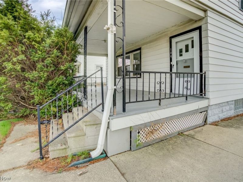 104 Columbus Street , Bedford, OH 44146 Photo 2