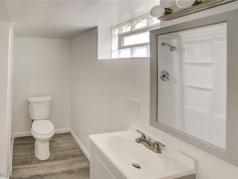 104 Columbus Street , Bedford, OH 44146 Photo 34