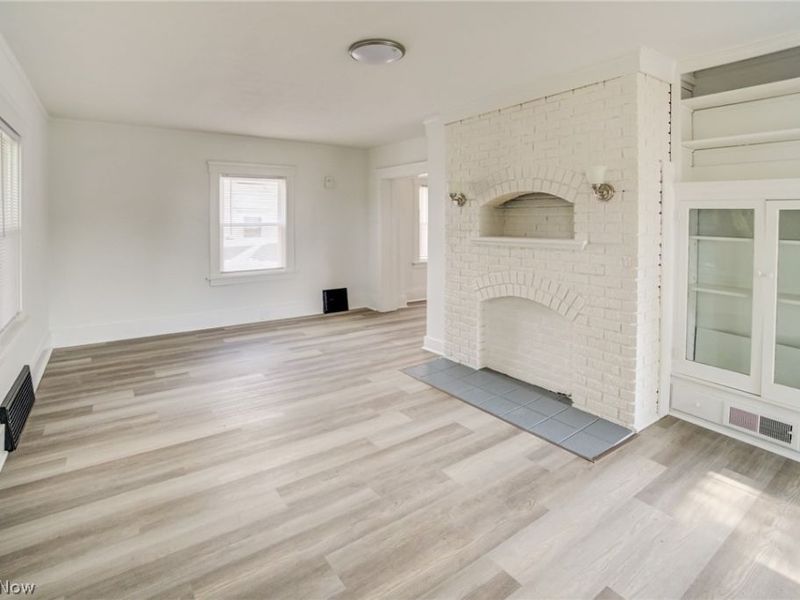 104 Columbus Street , Bedford, OH 44146 Photo 8