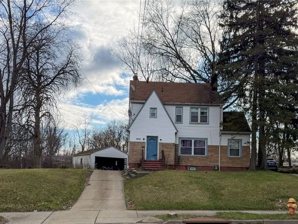 2233 Glenwood Avenue , Youngstown, OH 44511