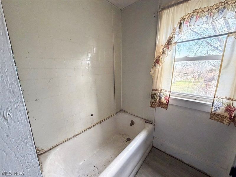 2233 Glenwood Avenue , Youngstown, OH 44511 Photo 13