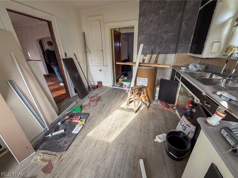 2233 Glenwood Avenue , Youngstown, OH 44511 Photo 2