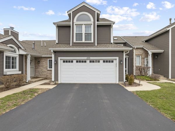 145 E Raleigh Court, Bloomingdale, IL 60108