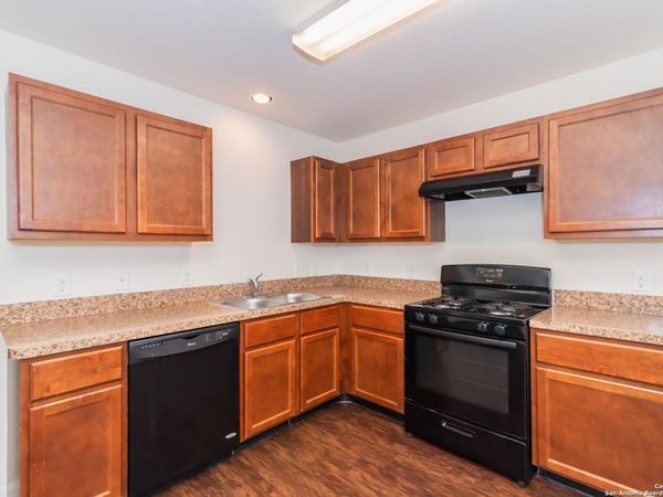 10514 Goose Way, San Antonio, TX 78224