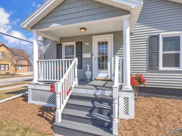 2325 N 8 STREET, Sheboygan, WI 53083