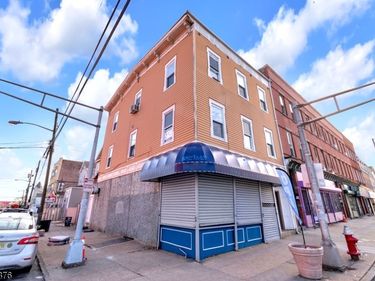 95 1St St, Elizabeth, NJ 07206