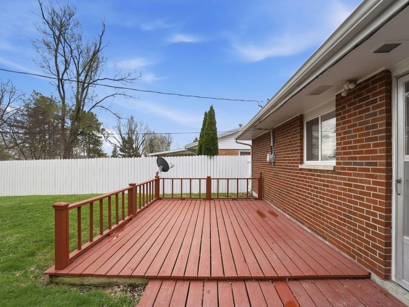 317 Mumford Drive, Troy, OH 45373 Photo 22