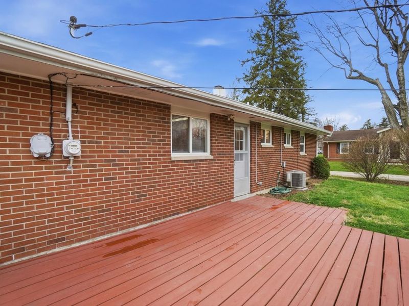 317 Mumford Drive, Troy, OH 45373 Photo 23