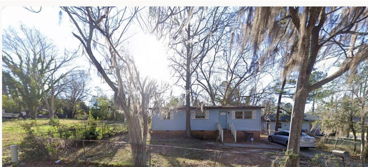 320 Wade Court Photo 4