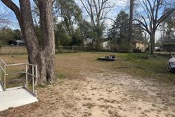 320 Wade Court photo 4