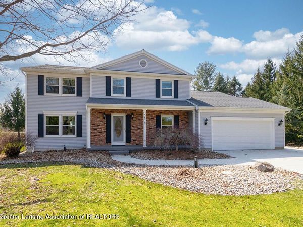 3529 E Hiawatha Drive, Okemos, MI 48864
