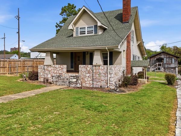 111 W Manning Street, Chattanooga, TN 37405