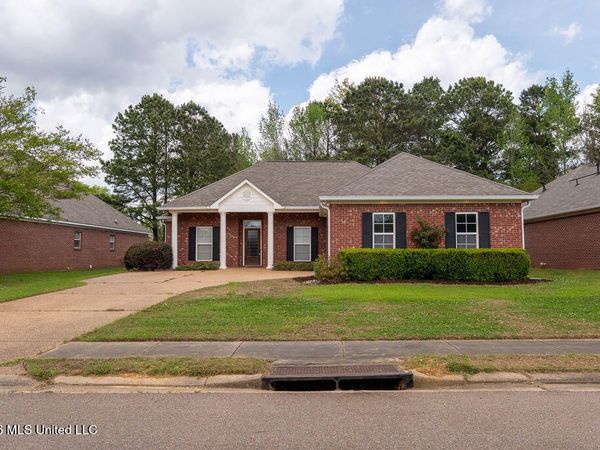 112 Susan Lane, Brandon, MS 39042