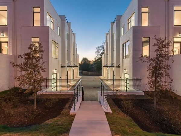 1005 12th Ave S, Nashville, TN 37203