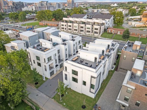 1005 12th Ave S, Nashville, TN 37203