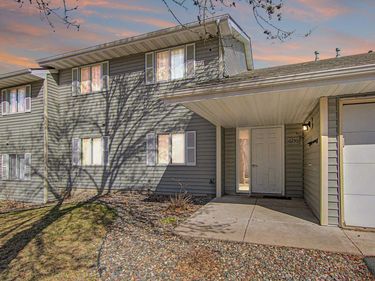 6230 Magda Drive, Unit A, Maple Grove, MN 55369