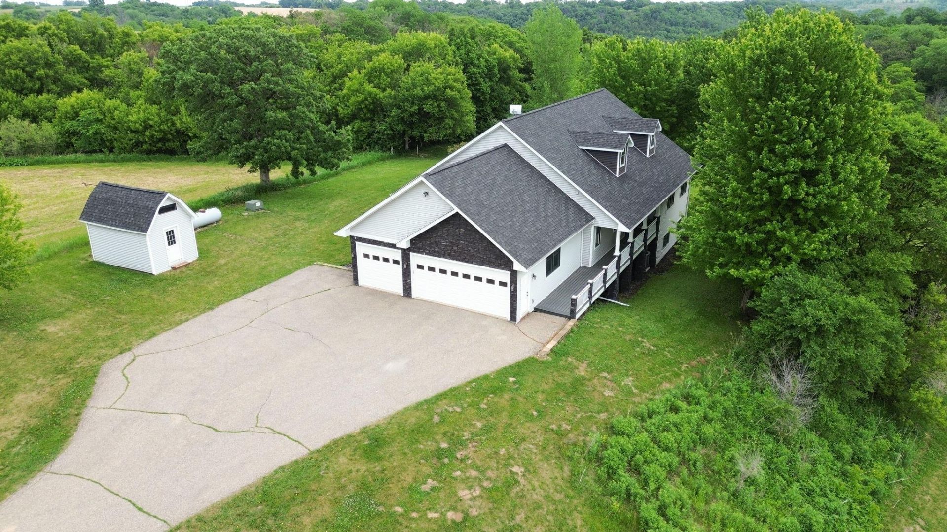 17531 County 41 Boulevard, Red Wing, MN 55066