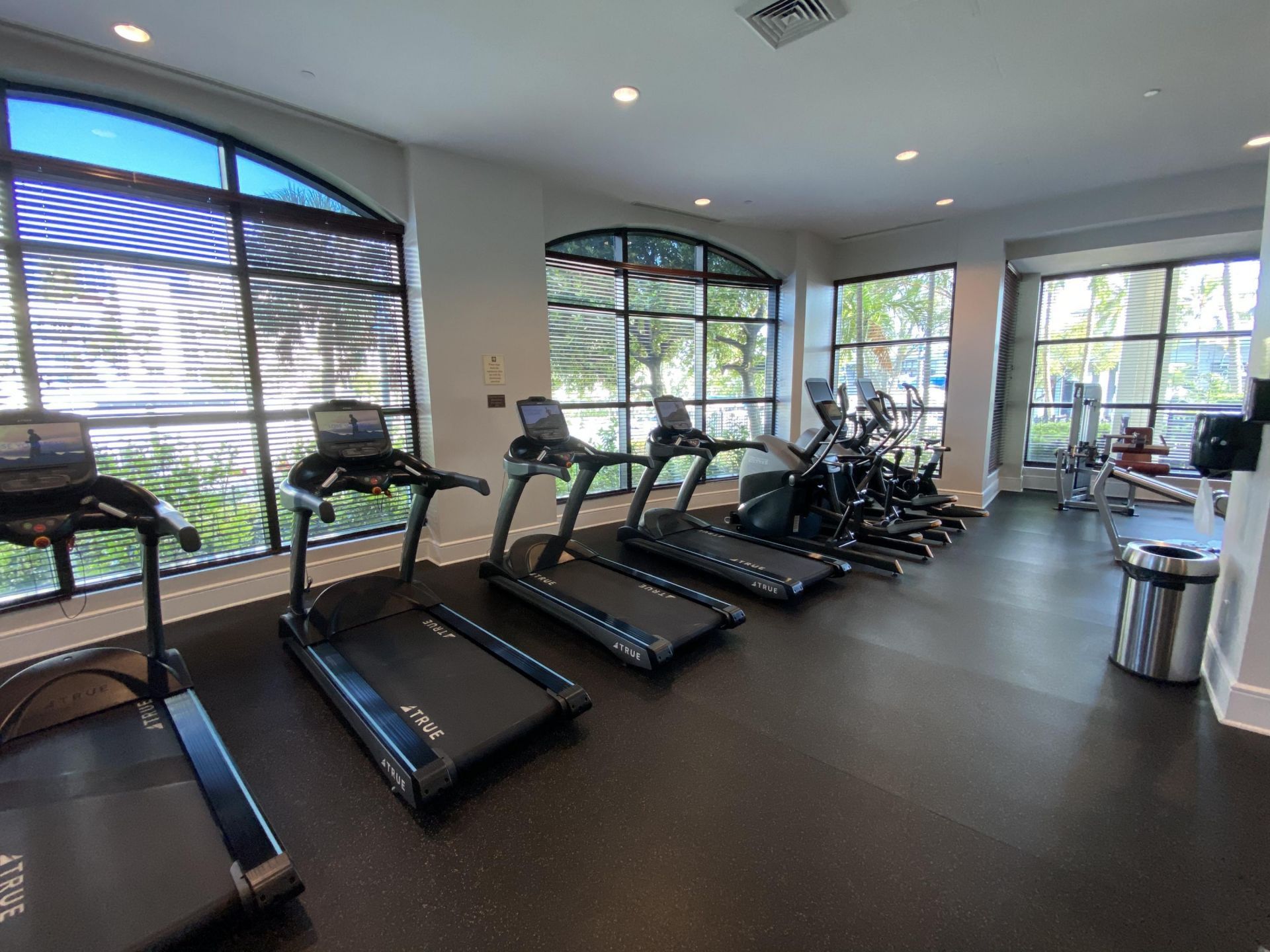 610 W Las Olas Boulevard, Unit 711n, Fort Lauderdale, FL 33312 Photo