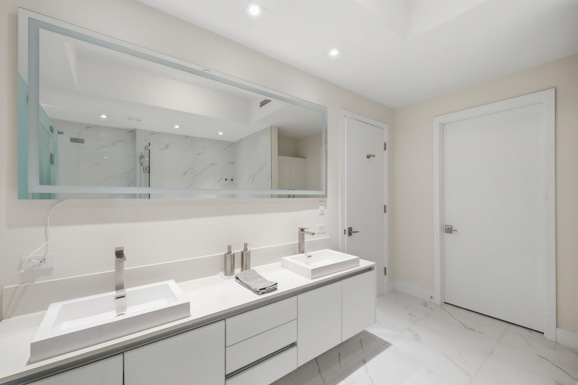 3100 N Ocean Drive, Unit H-1506, Singer Island, FL 33404 Photo