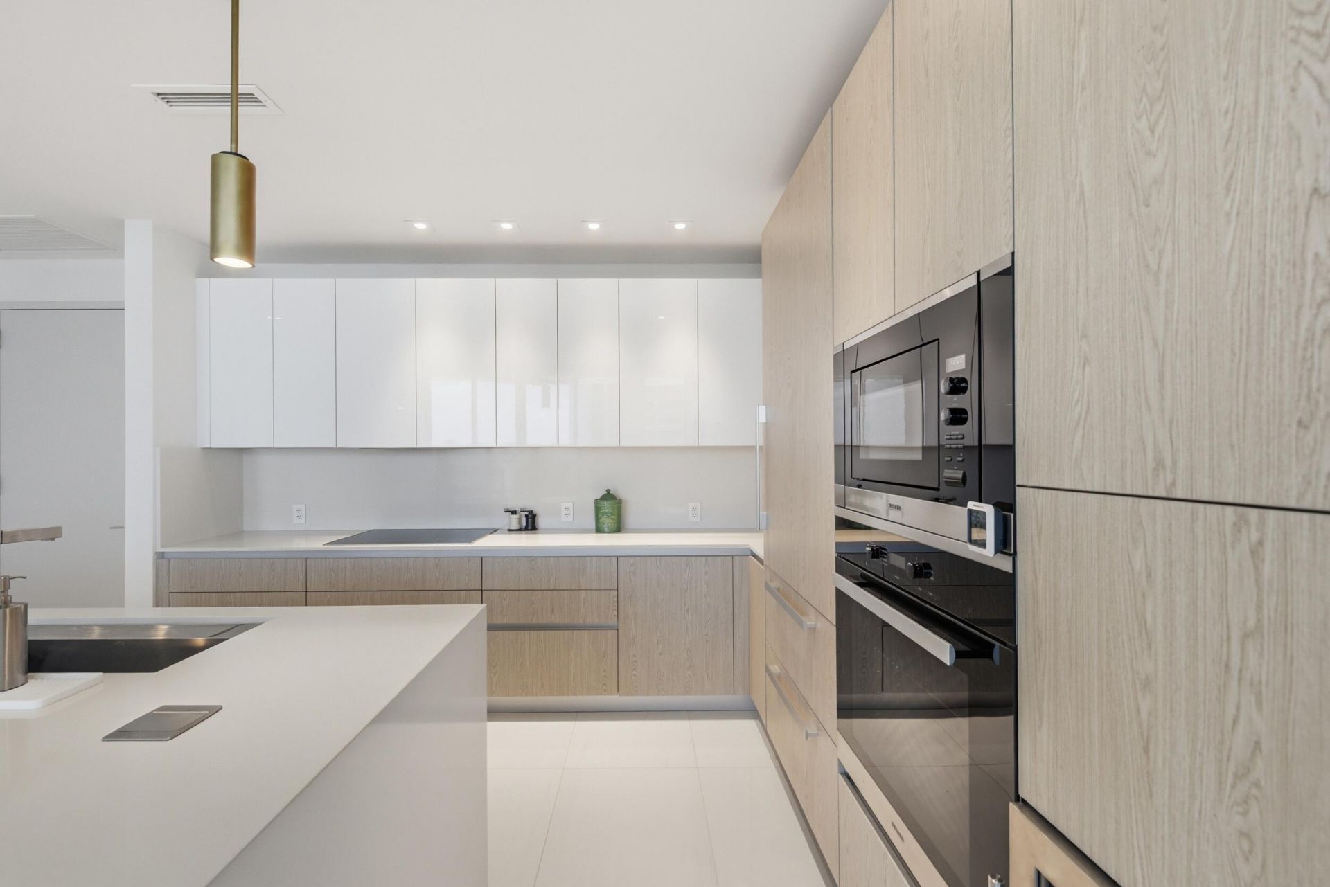 3100 N Ocean Drive, Unit H-1506, Singer Island, FL 33404 Photo