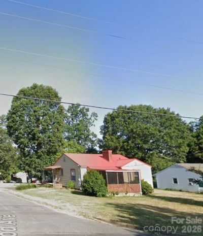 950 Cliff Road , Asheboro, NC 27203 Main Photo