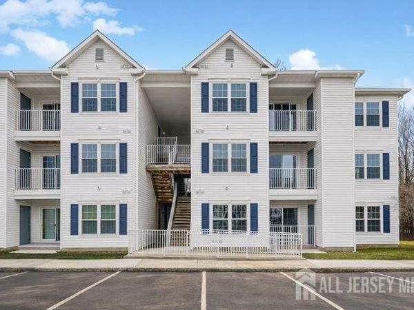 1227 Waterford Drive, Edison, NJ 08817