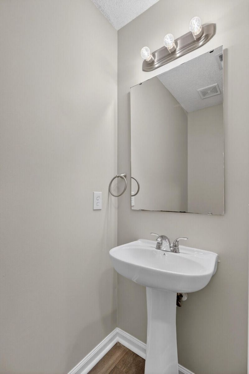 1016 Deerberry Road Photo 13