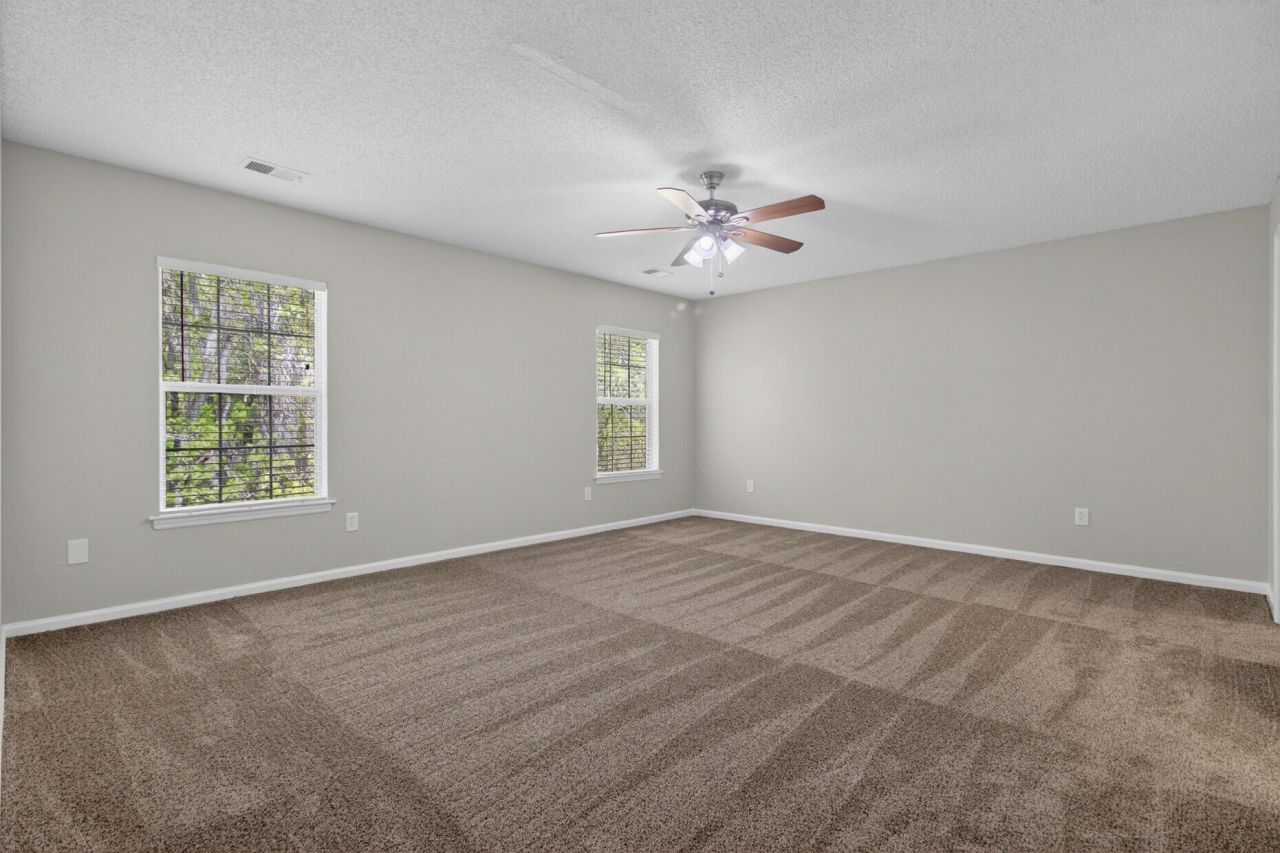 1016 Deerberry Road Photo 17