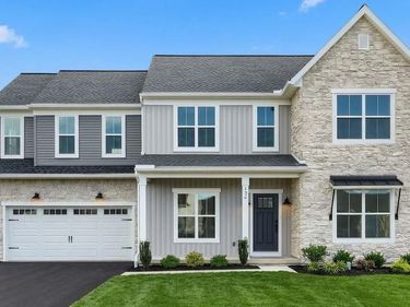 130 SOUTH MOUNTAIN DRIVE , CARLISLE, PA 17013