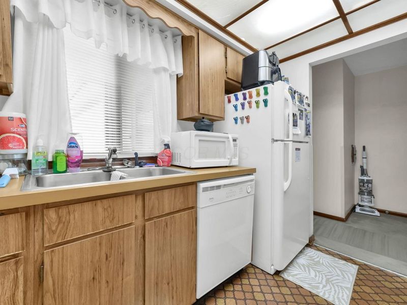 5985 Little Brook Way, Unit 5987, Columbus, OH 43232 Photo 10