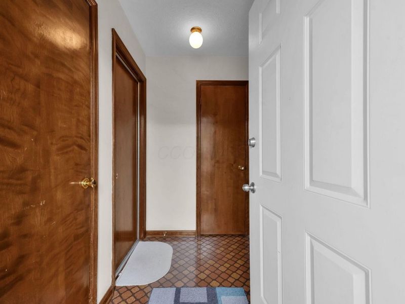 5985 Little Brook Way, Unit 5987, Columbus, OH 43232 Photo 5