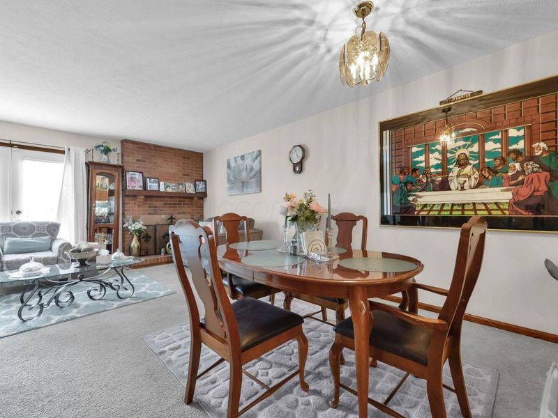 5985 Little Brook Way, Unit 5987, Columbus, OH 43232 Photo 9