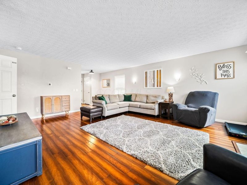 5450 Country Meadow Court , Westerville, OH 43082 Photo 10