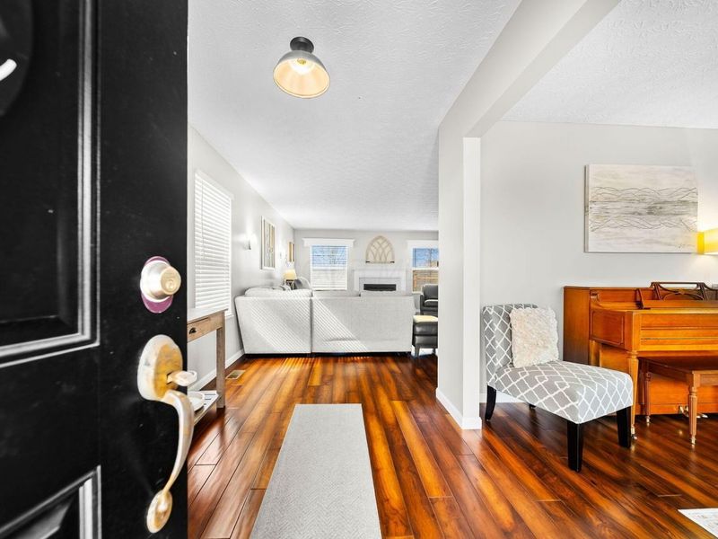 5450 Country Meadow Court , Westerville, OH 43082 Photo 4