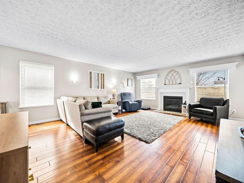 5450 Country Meadow Court , Westerville, OH 43082 Photo 9