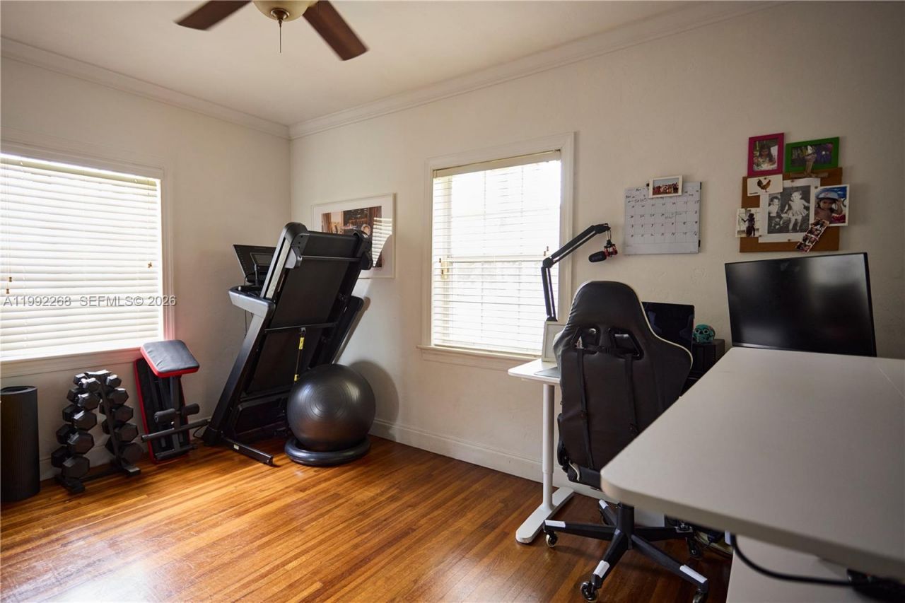 5755 Devonshire Blvd, Unit 5755, Miami, FL 33155 Photo