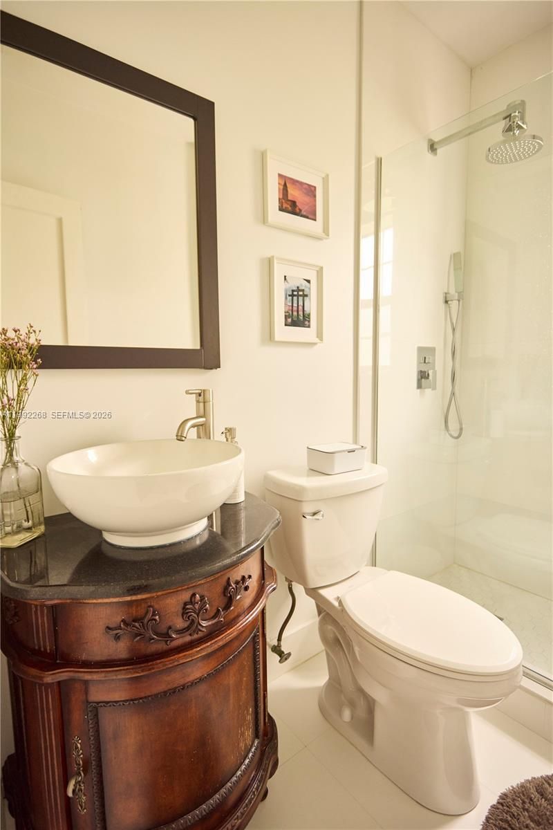 5755 Devonshire Blvd, Unit 5755, Miami, FL 33155 Photo