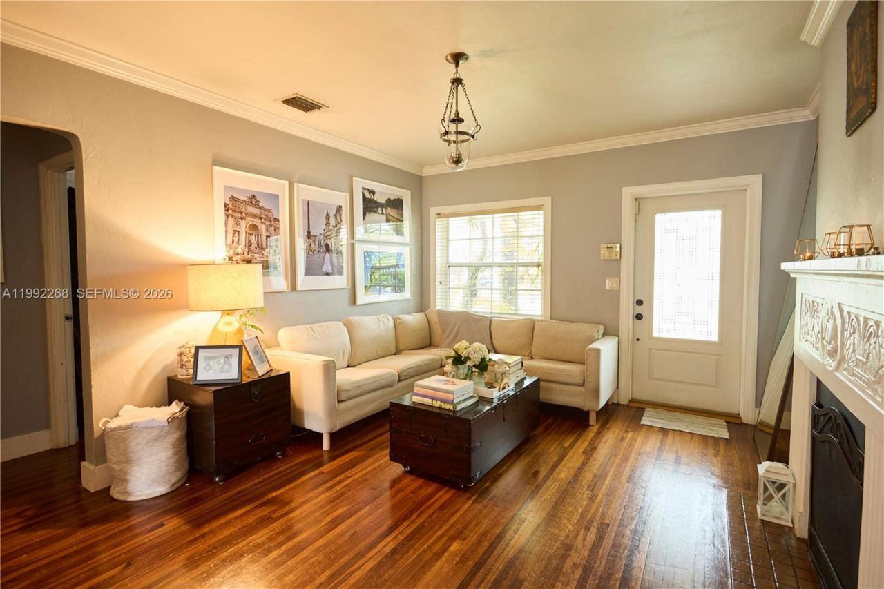 5755 Devonshire Blvd, Unit 5755, Miami, FL 33155 Photo