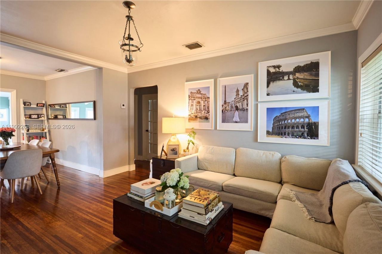 5755 Devonshire Blvd, Unit 5755, Miami, FL 33155 Photo