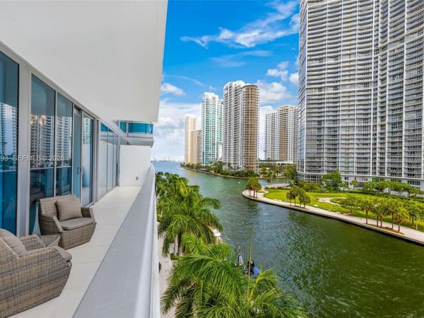 200 Biscayne Boulevard Way , Unit 504, Miami, FL 33131