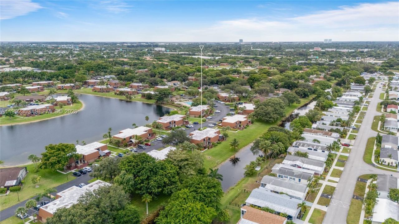 1170 SW 118th Ter , Davie, FL 33325 Photo