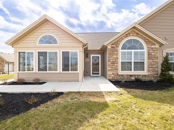 5134 Cheshire Glen Road , Canandaigua, NY 14424